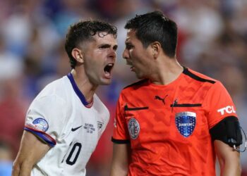 Copa América: USA captain Pulisic 'can't accept' ref's calls