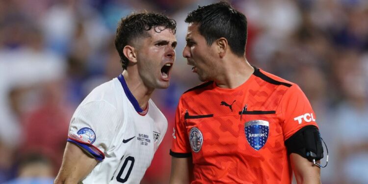 Copa América: USA captain Pulisic 'can't accept' ref's calls