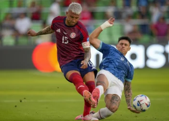 Costa Rica beat Paraguay 2-1 in last group match, but crash out of Copa America