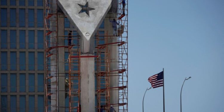 Cuba foils plot to sneak arms onto island from U.S., official says