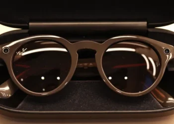 EssilorLuxottica growth hindered by North America