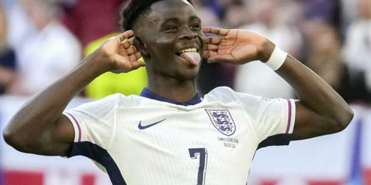 Bet $5 to win $200 on Euro 2024 or Copa America action with our FanDuel promo code.