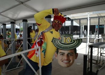 James fans are here too - The New York Times