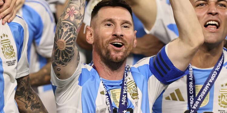 Lionel Messi wins a 45th trophy as Argentina lift the Copa America