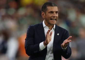 Lozano out as Mexico national team coach after quick Copa exit