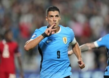 Luis Suarez rescues Uruguay en route to shootout win over Canada for third place