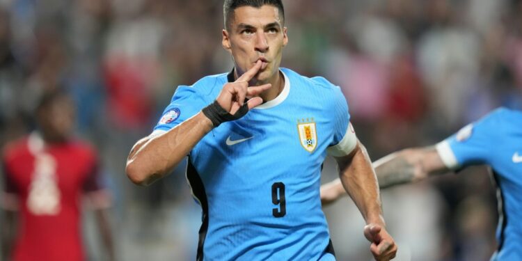 Luis Suarez rescues Uruguay en route to shootout win over Canada for third place