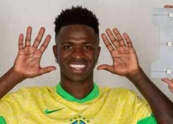 footer bein logo white