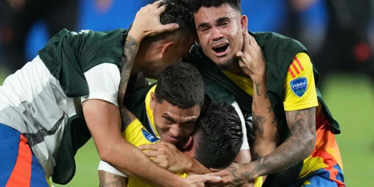 Munoz shuts Araujo down - The Athletic