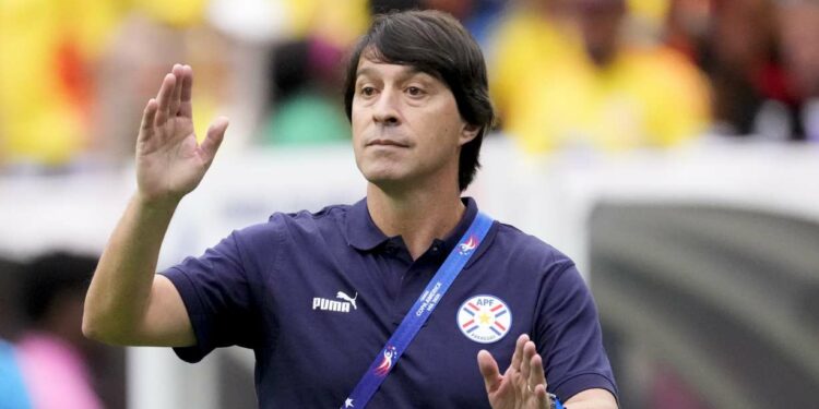 Paraguay fires coach Garnero after winless Copa America
