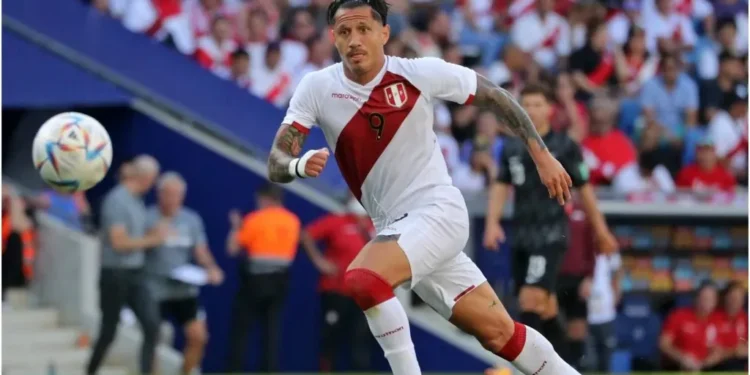 Gianluca Lapadula of Peru – IMAGO / NurPhoto