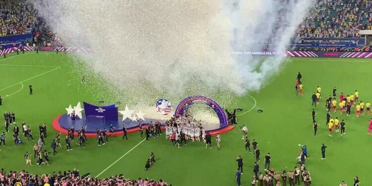 RAW VIDEO: Argentina celebrate winning the Copa America 1/2 - Elk Valley Times