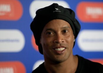 Ronaldinho refuses to support Brazil at Copa - beIN SPORTS