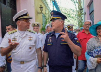 Seeking influence in the Americas, Russian warships dock in Venezuela