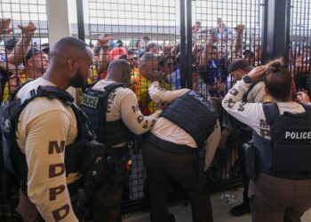 footer bein logo white