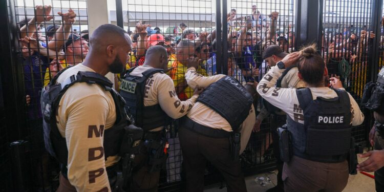 footer bein logo white