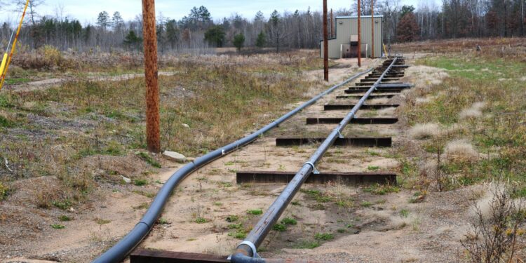 Tests show northern Minnesota manganese deposit is highest-grade in North America - InForum