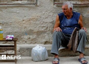 US abstains from UN vote against Cuba embargo