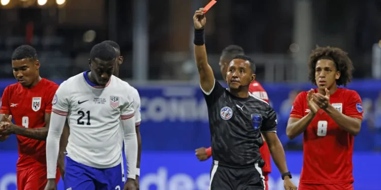 Tim Weah of USA receives red card vs. Panama