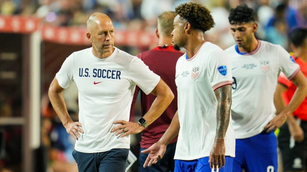 USMNT legends turn on each other over the team's disastrous Copa America humiliation