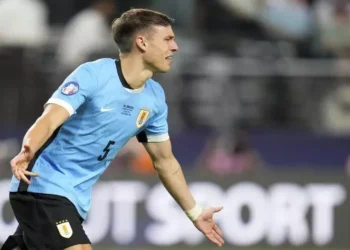 Uruguay beats Brazil 4-2 on penalties; moves to semis