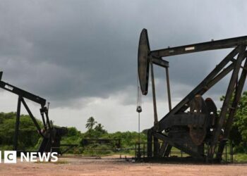 Venezuela's economy runs on oil - and music