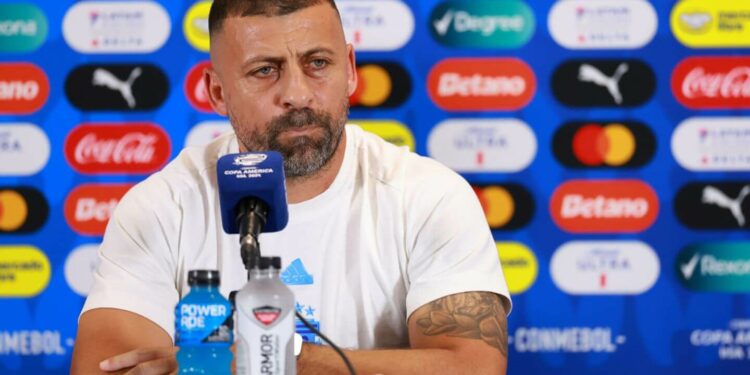 Walter Samuel on Ecuador's physicality, technical quality - The New York Times