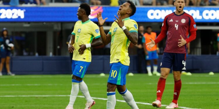 Wasteful Brazil frustrated in Copa America opener - beIN SPORTS