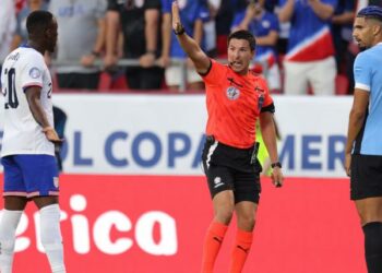 Who is Kevin Ortega? Controversial referee takes center stage during USMNT's Copa America clash with Uruguay