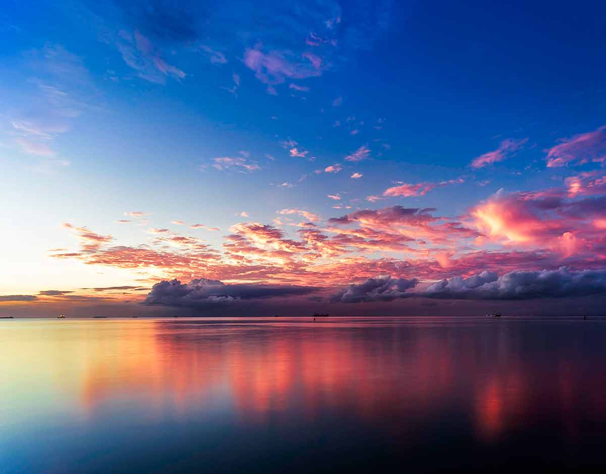 are beaches open in trinidad and tobago