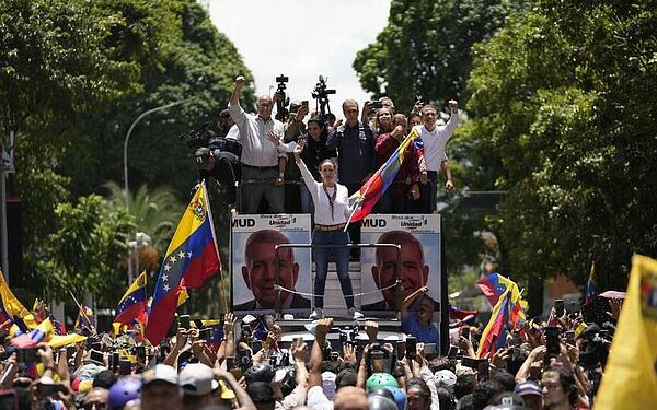 Pope pleads for peace in Venezuela | The Arkansas Democrat-Gazette