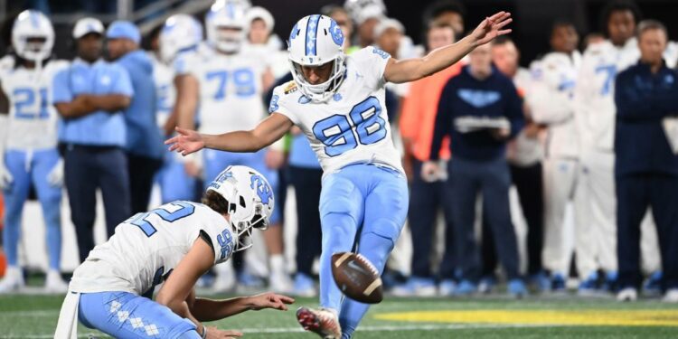 UNC starting kicker Noah Burnette nominated for prestigious Lou Groza Award