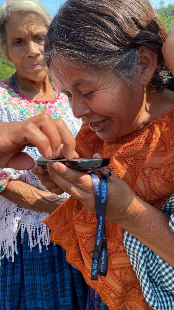 Bible distribution for widows in Guatemala