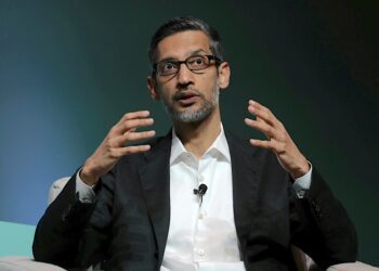 US judge rules Google is monopoly in key anti-trust case