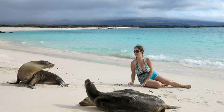 20 Incredible Ecuador Beaches To Explore In 2024