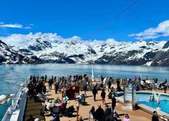 Go wild and cruise Alaska - from glaciers and gold mines to grizzly bears and gourmet dining at sea