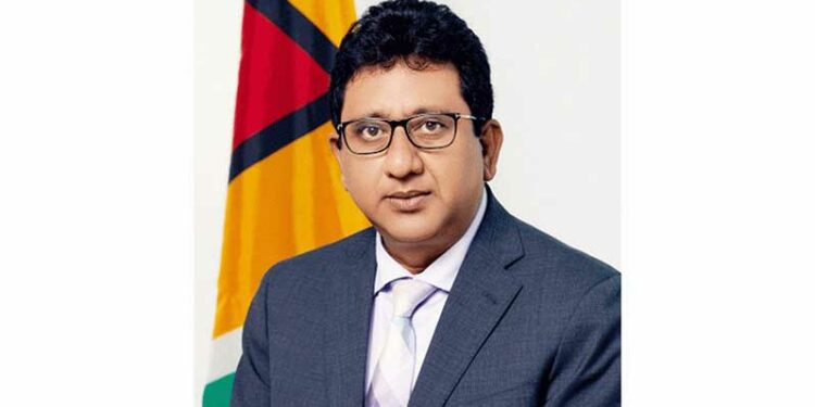 Gov’t launches legal battle to recoup US$34M from CLICO Investment Bank