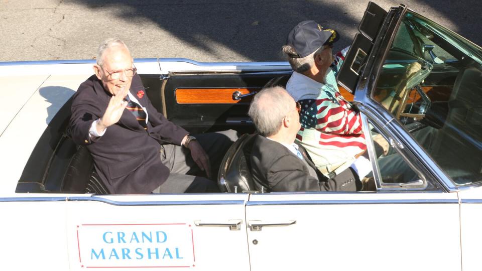 Crist leads the Beaufort Veterans Day Parade as grand marshal in Beaufort, South Carolina, Nov. 10, 2014. (Cpl. Chase S. Tillett/Marine Corps)