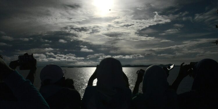 Holland America adds new cruises for celestial events in 2026