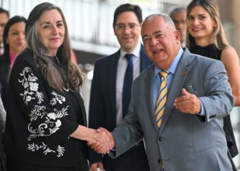 'No Evidence' Of Venezuela Vote Hacking, Says Carter Center Mission Chief