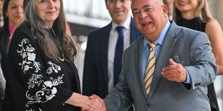 'No Evidence' Of Venezuela Vote Hacking, Says Carter Center Mission Chief