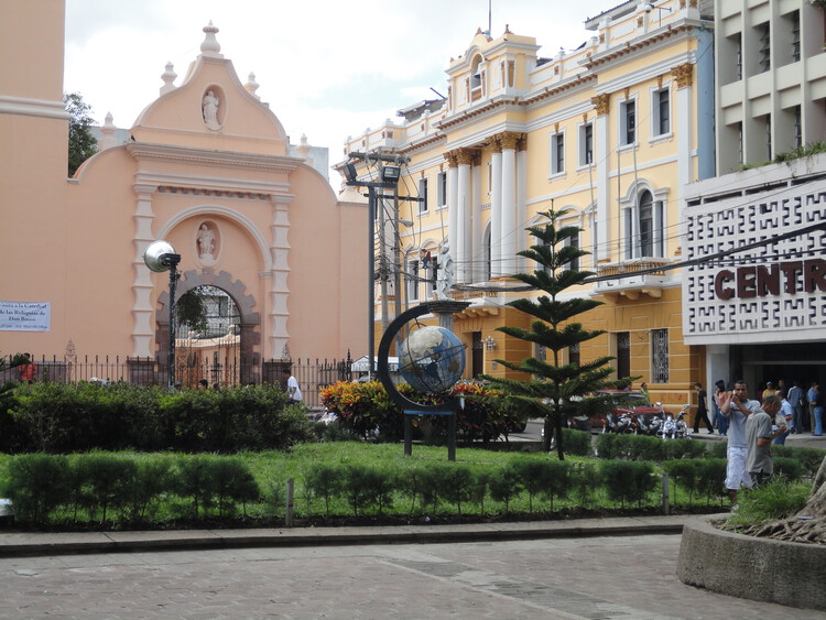 The Urbanism of Tegucigalpa: How Modernist Planning Shaped Honduras’ Capital - Image 2 of 11