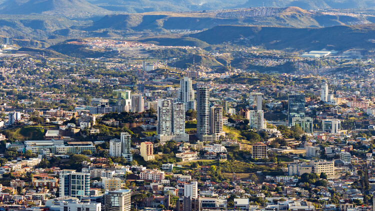 The Urbanism of Tegucigalpa: How Modernist Planning Shaped Honduras’ Capital - Image 7 of 11