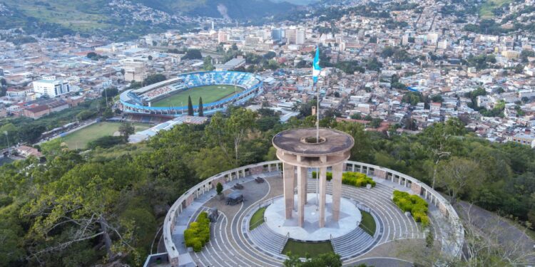 The Urbanism of Tegucigalpa: How Modernist Planning Shaped Honduras’ Capital