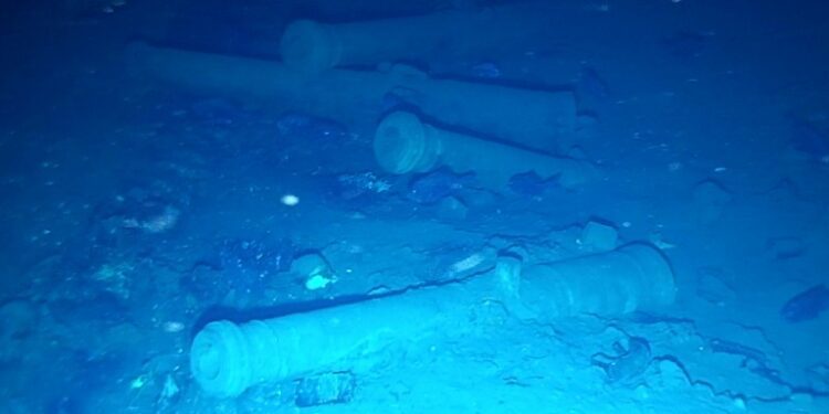 New Finds In Treasure-laden Shipwreck Off Colombia