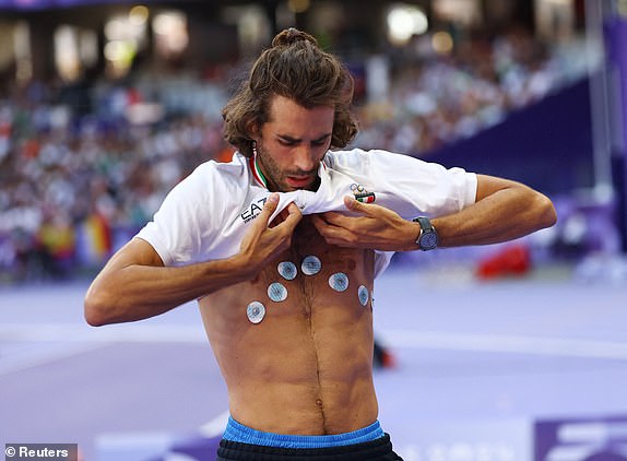 Paris 2024 Olympics - Athletics - Men's High Jump Final - Stade de France, Saint-Denis, France - August 10, 2024.  Gianmarco Tamberi of Italy ahead of the final. REUTERS/Kai Pfaffenbach