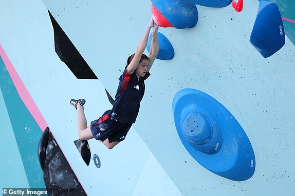 PARIS, FRANCE - AUGUST 10: Erin McNeice of Team Great Britain climbs during the Women's Boulder & Lead, Final Boulder on day fifteen of the Olympic Games Paris 2024 at Le Bourget Sport Climbing Venue on August 10, 2024 in Paris, France. (Photo by Michael Reaves/Getty Images)