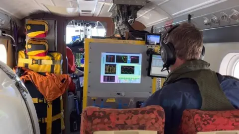 Tom Lachlan-Cope/BAS Research equipment aboard the aircraft