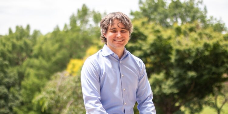 Environmental Dynamics Student Wins Gerald O. Mott Award