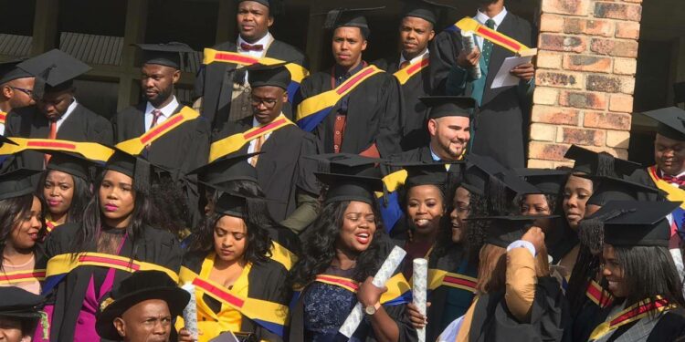 They arrived in Cuba with a suitcase and returned to SA as doctors – The Mail & Guardian